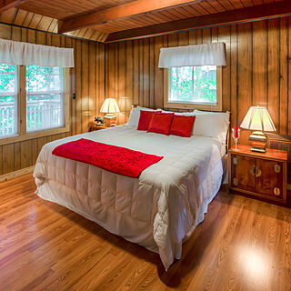 Club Chalet of Gatlinburg — - 1A Bedroom