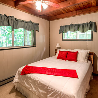 Club Chalet of Gatlinburg — - 1B Bedroom