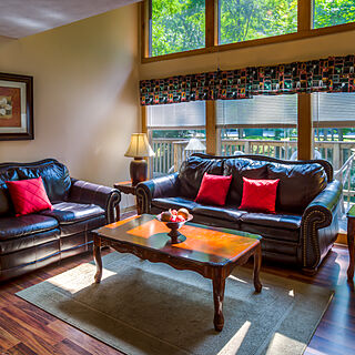 Club Chalet of Gatlinburg — - 15B Living Area