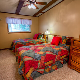 Club Chalet of Gatlinburg — - 19A Bedroom