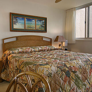 Royal Kahana Maui by Outrigger — Bedroom