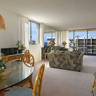 Royal Kahana Maui by Outrigger — Dining Area