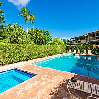 One Napili Way — Pool
