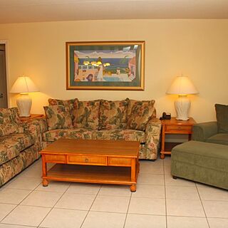 Daytona Resort & Club — Living Area