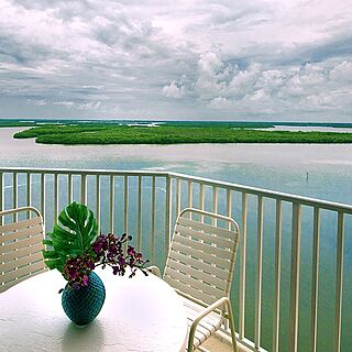 Lovers Key Beach Club & Resort — Balcony