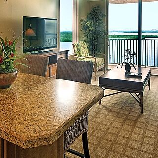 Lovers Key Beach Club & Resort — Dining Area