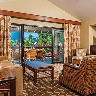 Club Wyndham Kona Hawaiian Resort — Sample living area