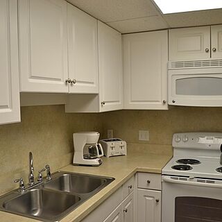 Links Golf and Racquet Club — Kitchen
