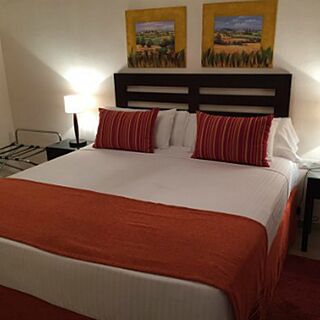 Royal Aloha Spain — Bed