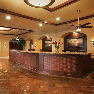 Palm Beach Shores Resort and Vacation Villas &mdash; Lobby