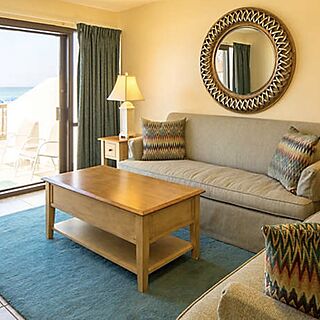 Landmark Holiday Beach Resort &mdash; Living Area
