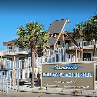 Soundside Holiday Beach Resort — Exterior
