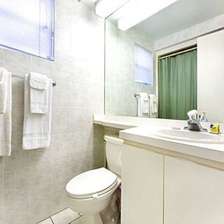 Surf Rider Resort — Bathroom