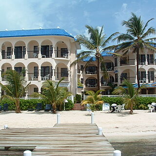 AquaMarina Suites
