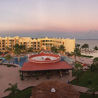 Royal Haciendas — Exterior Panorama