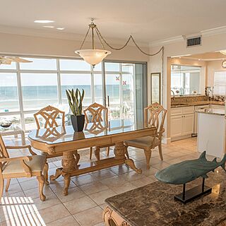 Sarasota Sands — Dining Area