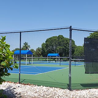 Casa Ybel Resort — Tennis courts