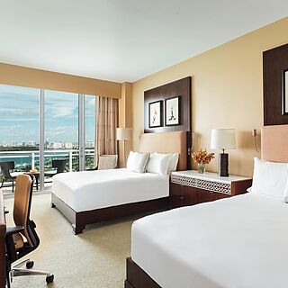 The Ritz-Carlton Bal Harbour, Miami — Bedroom
