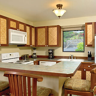 Club Wyndham Kona Hawaiian Resort — Sample kitchen