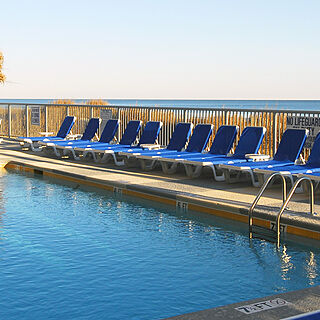 Maritime Beach Club — Pool