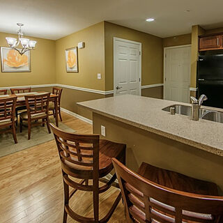 Holiday Inn Club Vacations Oak n' Spruce Resort — Kitchen