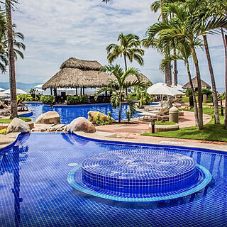 Hotel Plaza Pelicanos Grand Beach Resort &mdash; Pool