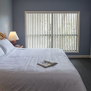 Egret Point by Spinnaker &mdash; Sample unit bedroom