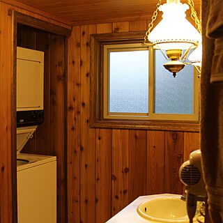 Glacier Wilderness Resort — Washer & Dryer