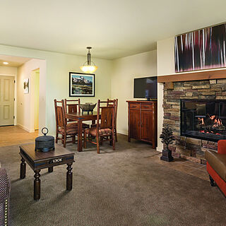 WorldMark Bend - Seventh Mountain Resort &mdash; Living Area