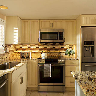 Plantation House at South Seas Island Resort &mdash; Kitchen