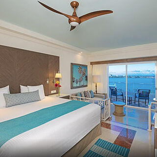 Panama Jack Resorts Cancun — Bedroom