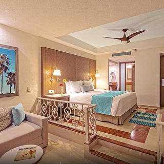 Panama Jack Resorts Cancun — Bedroom