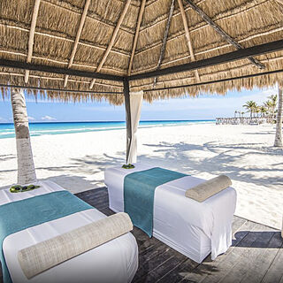 Panama Jack Resorts Cancun — Spa Cabanas