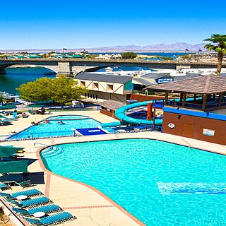 London Bridge Resort — Pool