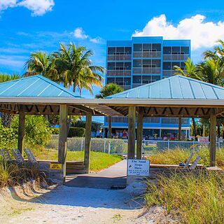Beach Club I &mdash; Gazebo