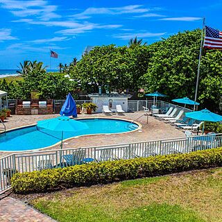 Berkshire on the Ocean — Pool Area