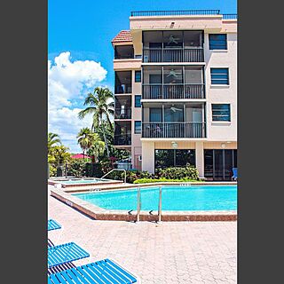 Bonita Resort & Club — Pool