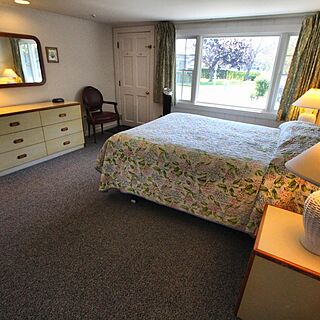 Brant Point Courtyard — Bedroom