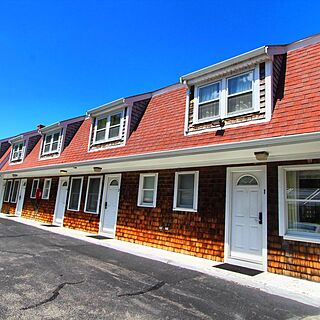 Cape Winds Resort — Exterior