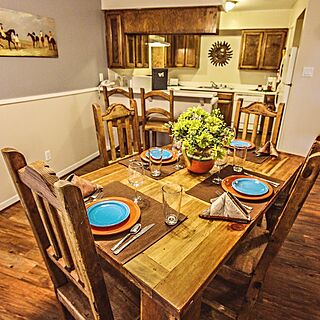 Champions' Run Condominiums — Dining Area