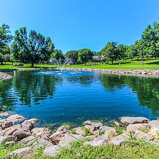Clover Ridge — Lake