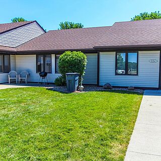 Clover Ridge — Exterior
