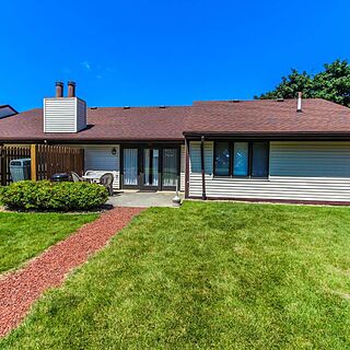 Clover Ridge — Exterior