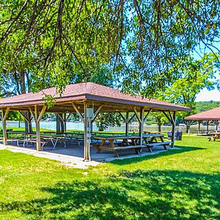 Clover Ridge — Picnic Area