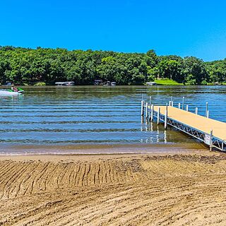 Clover Ridge — Pier