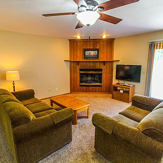Clover Ridge — Living Area