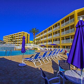 Coral Reef Beach Resort — Pool Area
