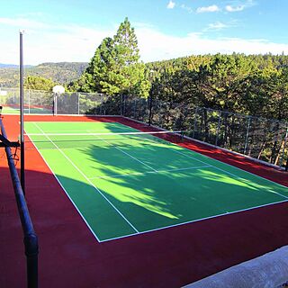 Crown Point Resort — Tennis Court