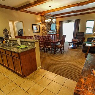 Holiday Inn Club Vacations David Walley's Resort — Kitchen