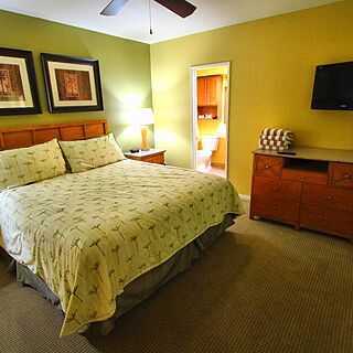 Desert Isle Resort — Bedroom